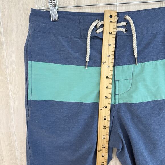 Faherty Board Shorts Mens 28 Blue Color Block Quick Dry Surf Swim Beach Pool - Picture 7 of 11